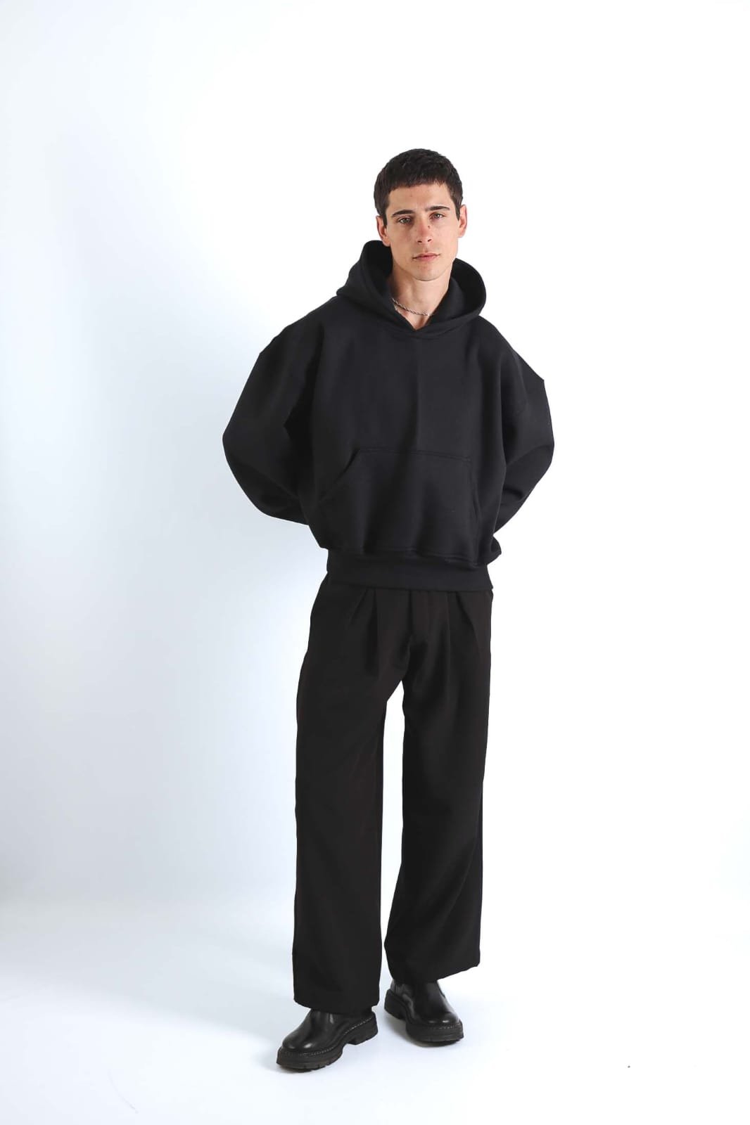 c1547330-fd6c-4c6b-acbe-6a95a499287b SASTRERO BAGGY HOMBRE - Imagen 1