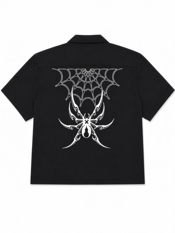 Camisa Boxy Fit Araña